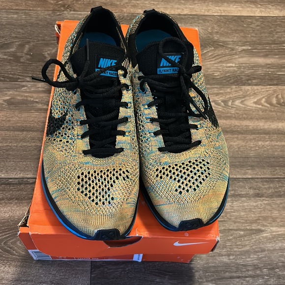 Nike Racers - Picture 3 of 6